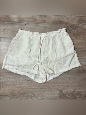 Target White Linen High-Waisted Shorts – M